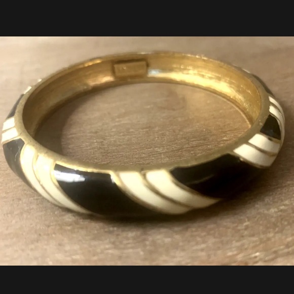 J. Crew Enamel Bangle Bracelet - Black and White Art Deco - Picture 4 of 6